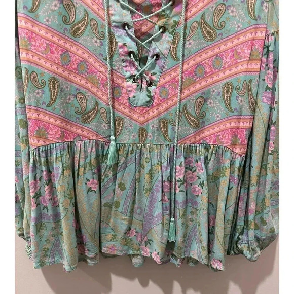 Spell & The Gypsy City Lights Blouse-Sage - Picture 6 of 12